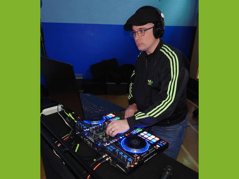 Dr Carlos – DJ set